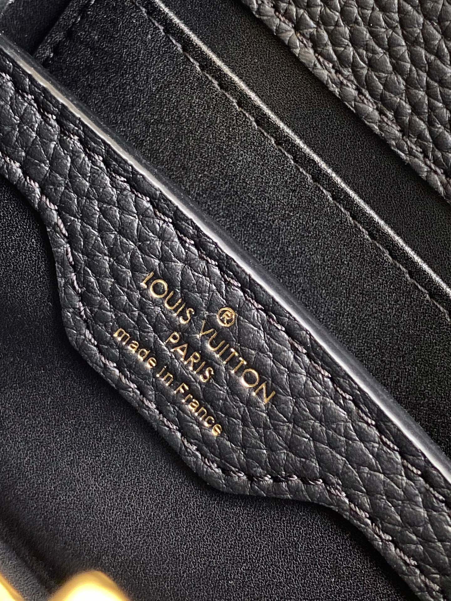 Top-tier Black Capucines BB