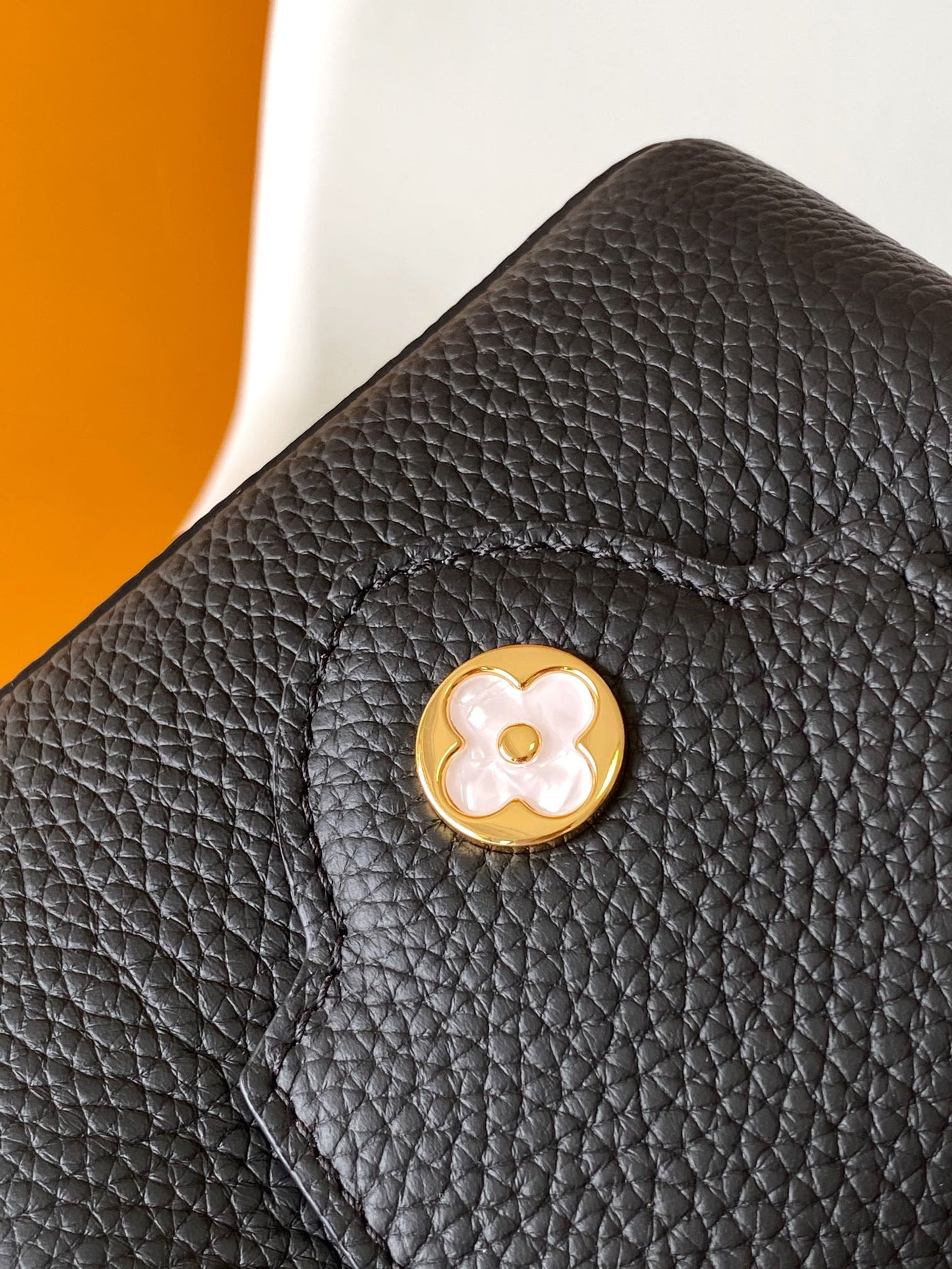 Top-tier Black Capucines BB