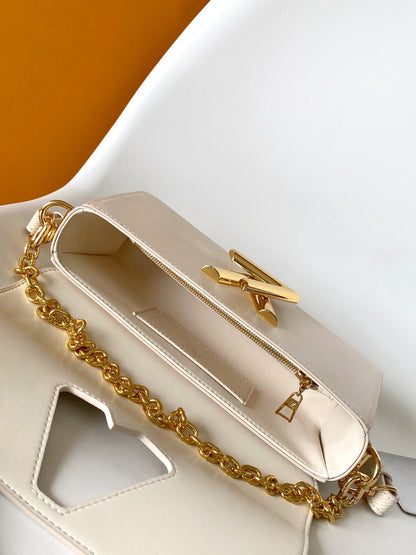 Top-tier Warrior Water Ripple Chain Bag