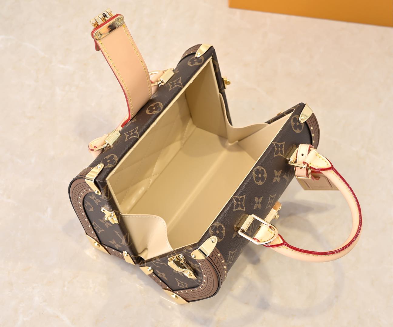 Top-tier Hard side Speedy 20