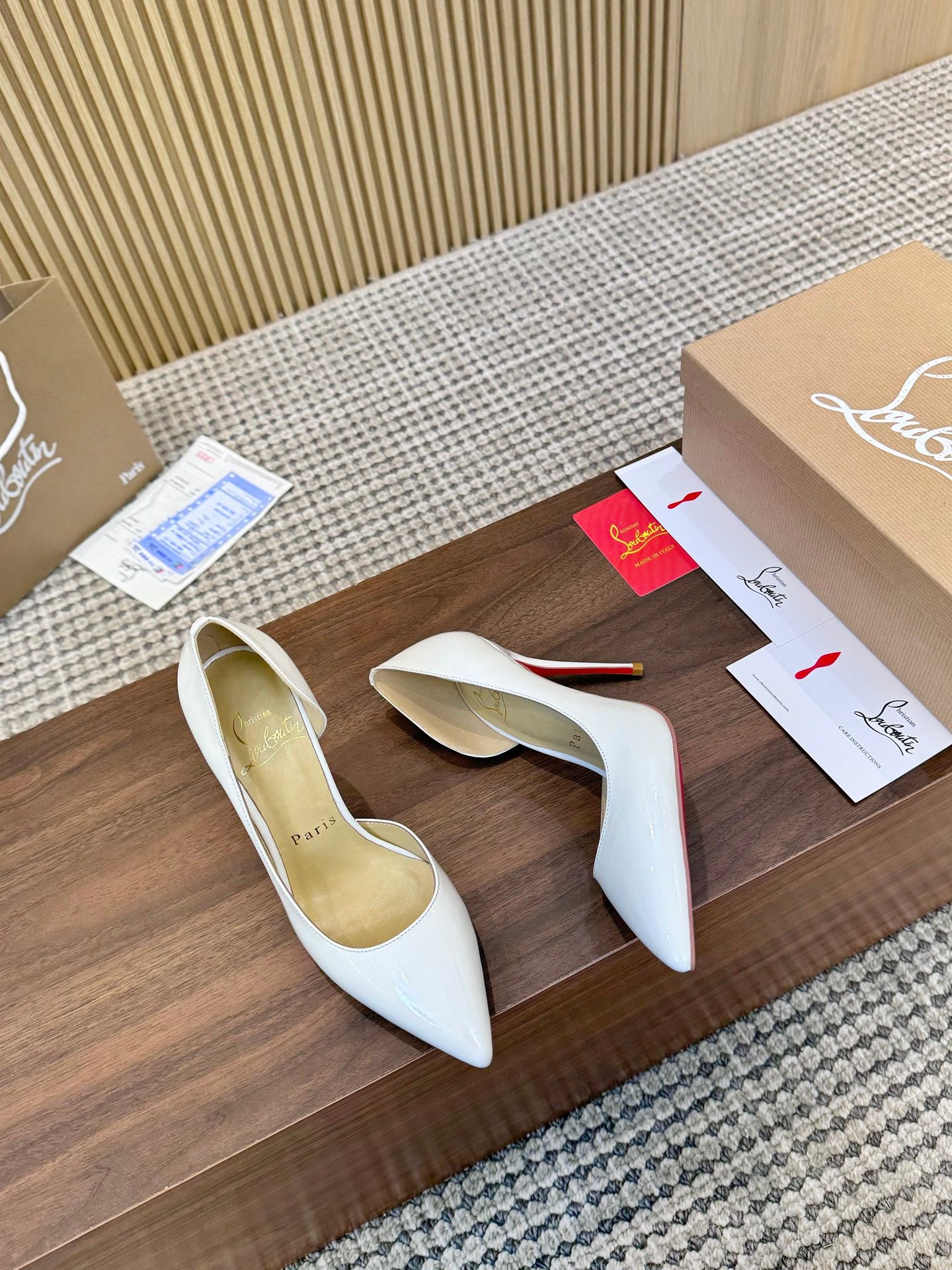 1:1 Christian Louboutin White Side cut