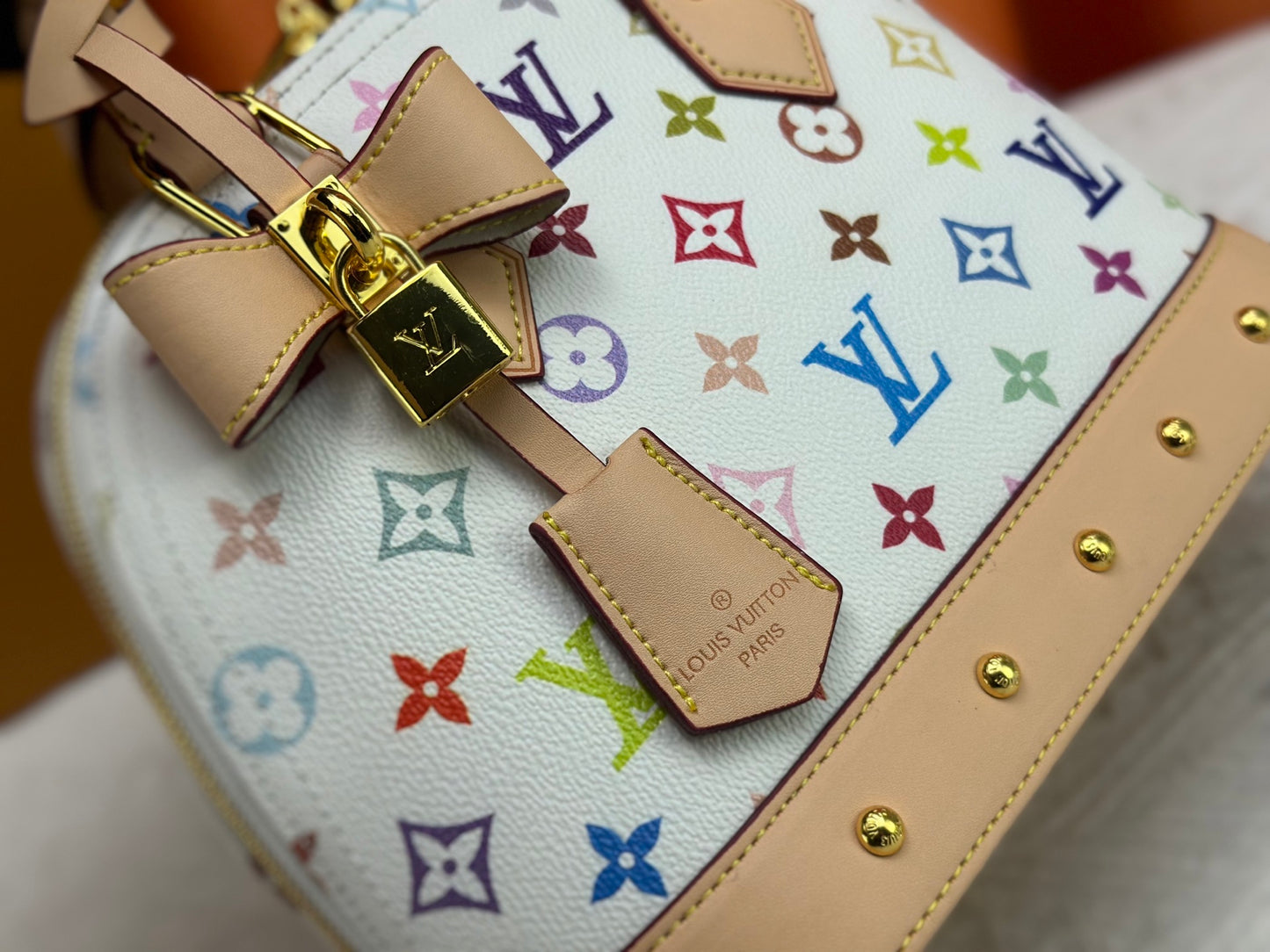 1:1 White 20th Anniversary Murakami Alma BB