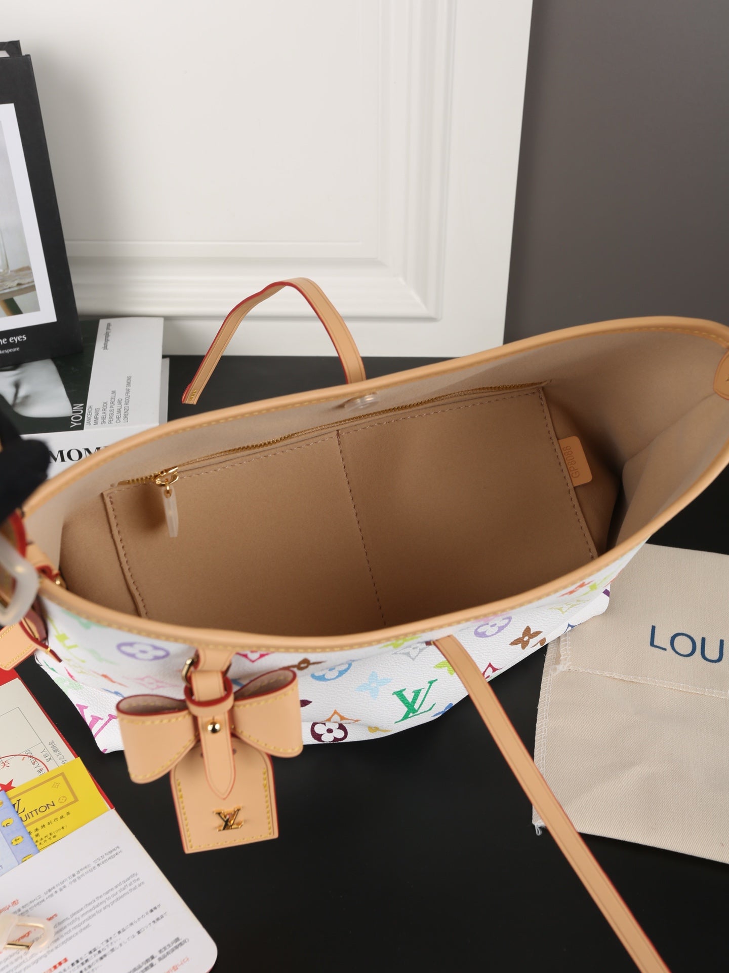 1:1 LV x Takashi Murakami Carryall White Tricolor CarryAll