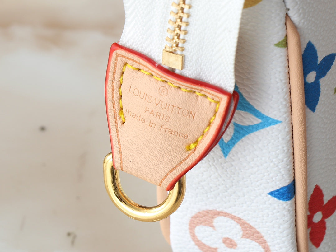 1:1 LV x Takashi Murakami Pochette