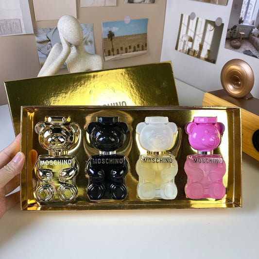 1:1 Moschino Golden Teddy Bear Sample Set 30ml x 4