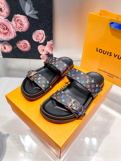1:1 LV flat sandals