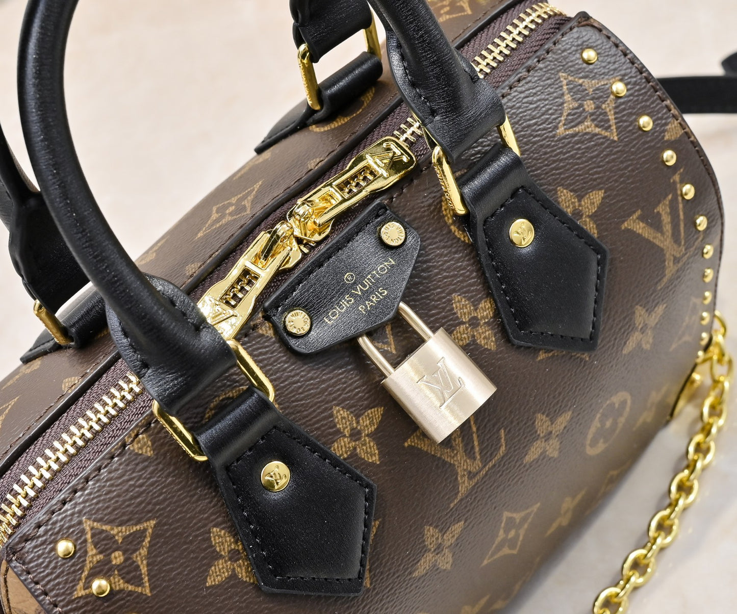 Original quality Monogram Speedy Trunk 20