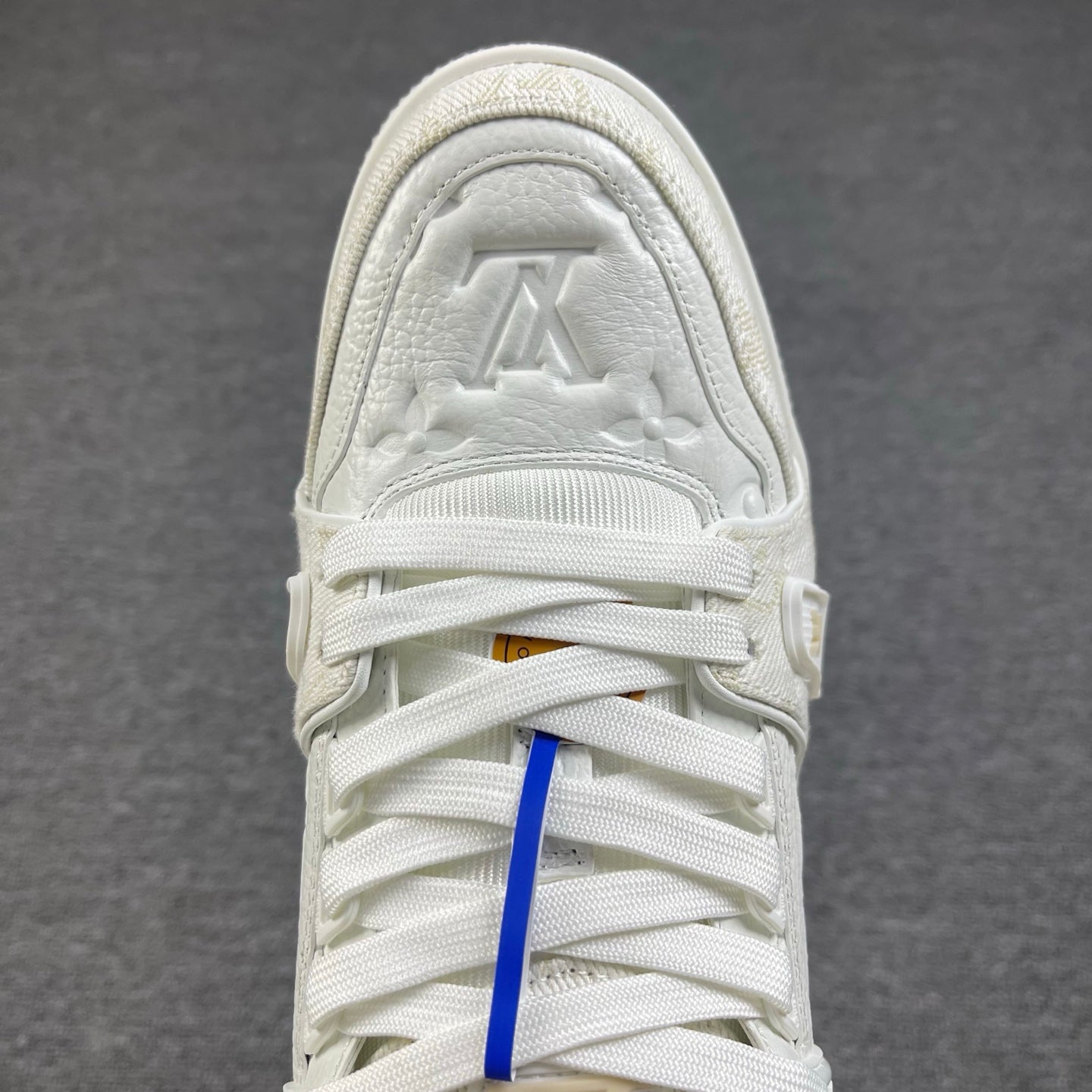 1:1 LV Grey Trainer Couple Sneakers