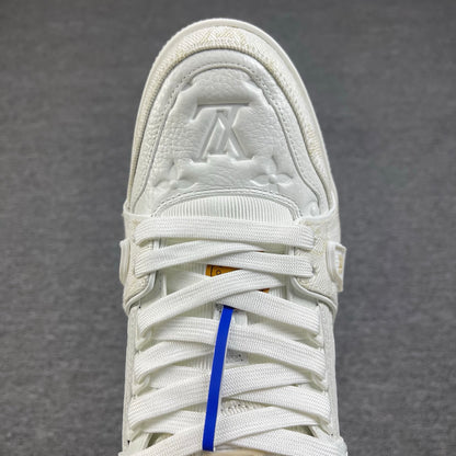 1:1 LV Grey Trainer Couple Sneakers