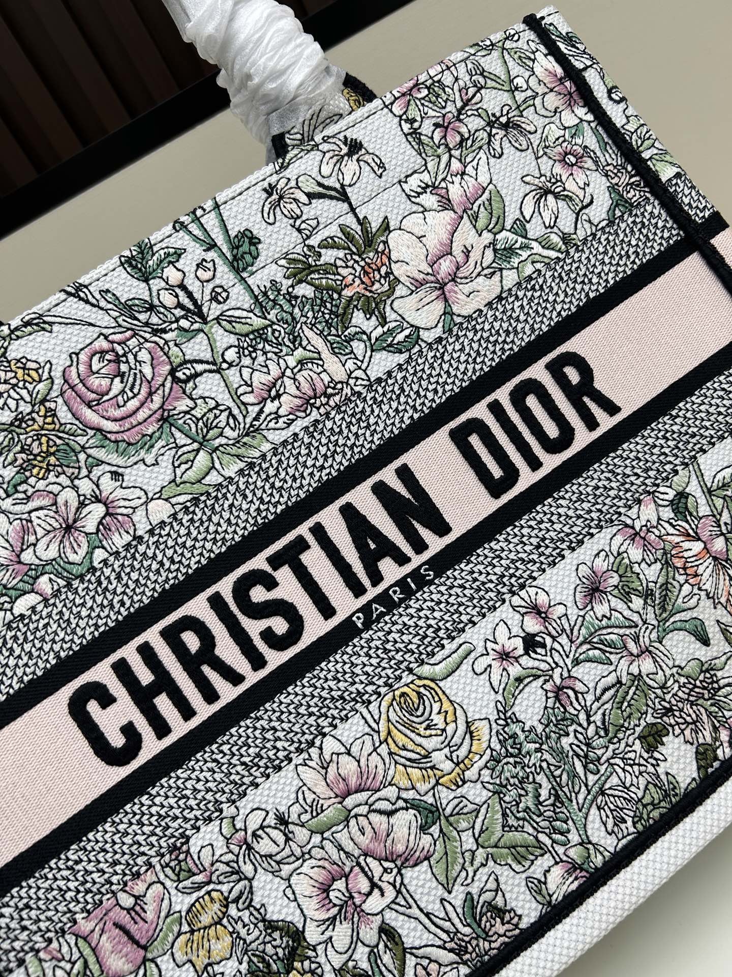 1:1 quality Dior Book Tote