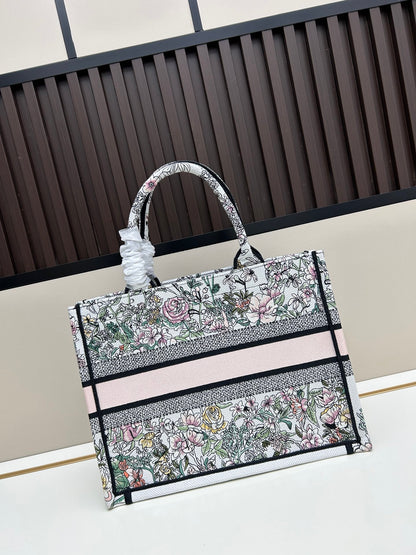 1:1 quality Dior Book Tote