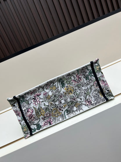 1:1 quality Dior Book Tote
