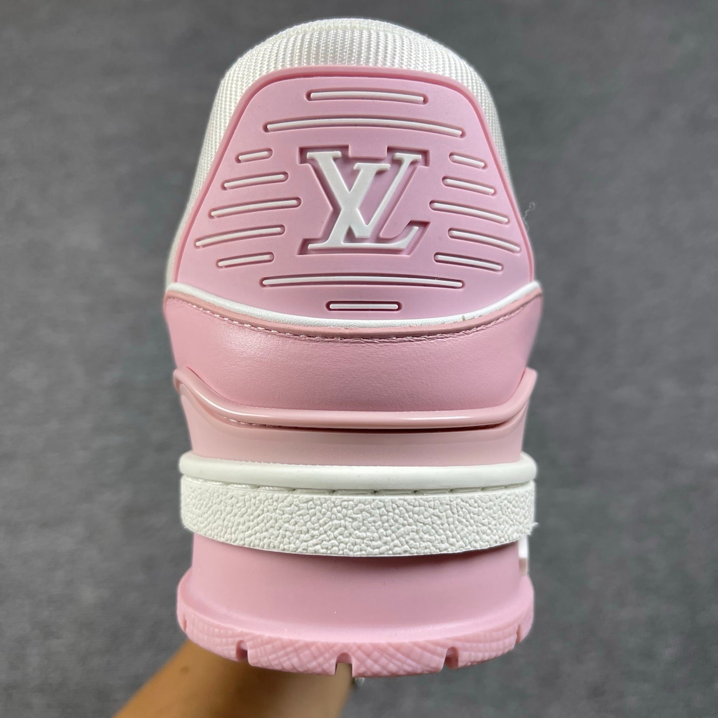1:1 LV Pink Trainer Couple Sneakers