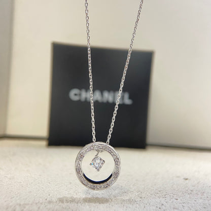 1:1 Chanel large diamond-encrusted quilted necklace