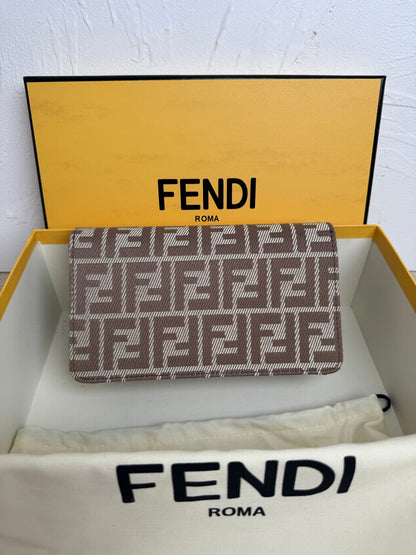 Top-tier Compact Baguette wallet