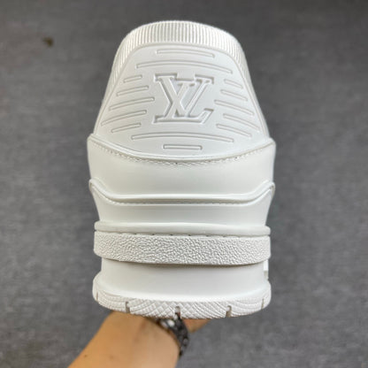 1:1 LV White Trainer Couple Sneakers