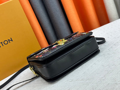 Top quality Black POCHETTE MÉTIS