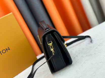 Top quality Black POCHETTE MÉTIS