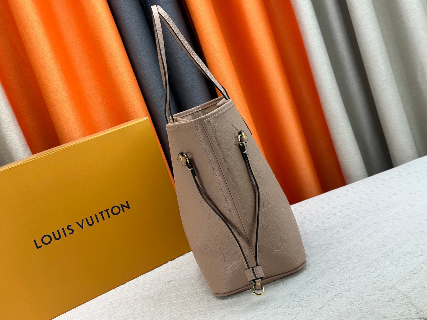 Top-tier Beige Emboss Monogram Neverfull MM