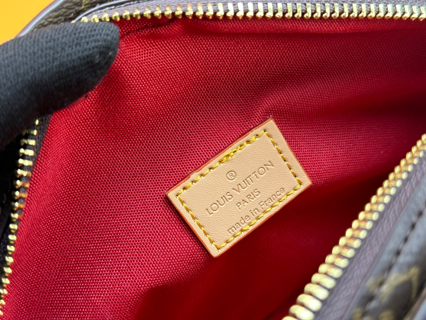 1:1 quality Fan handbag