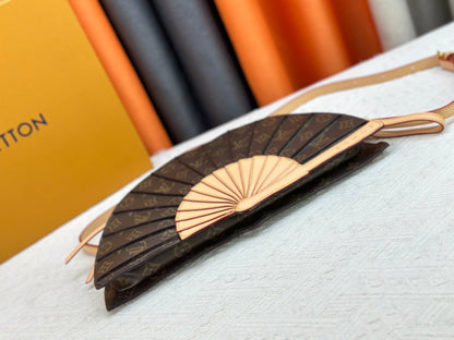 1:1 quality Fan handbag