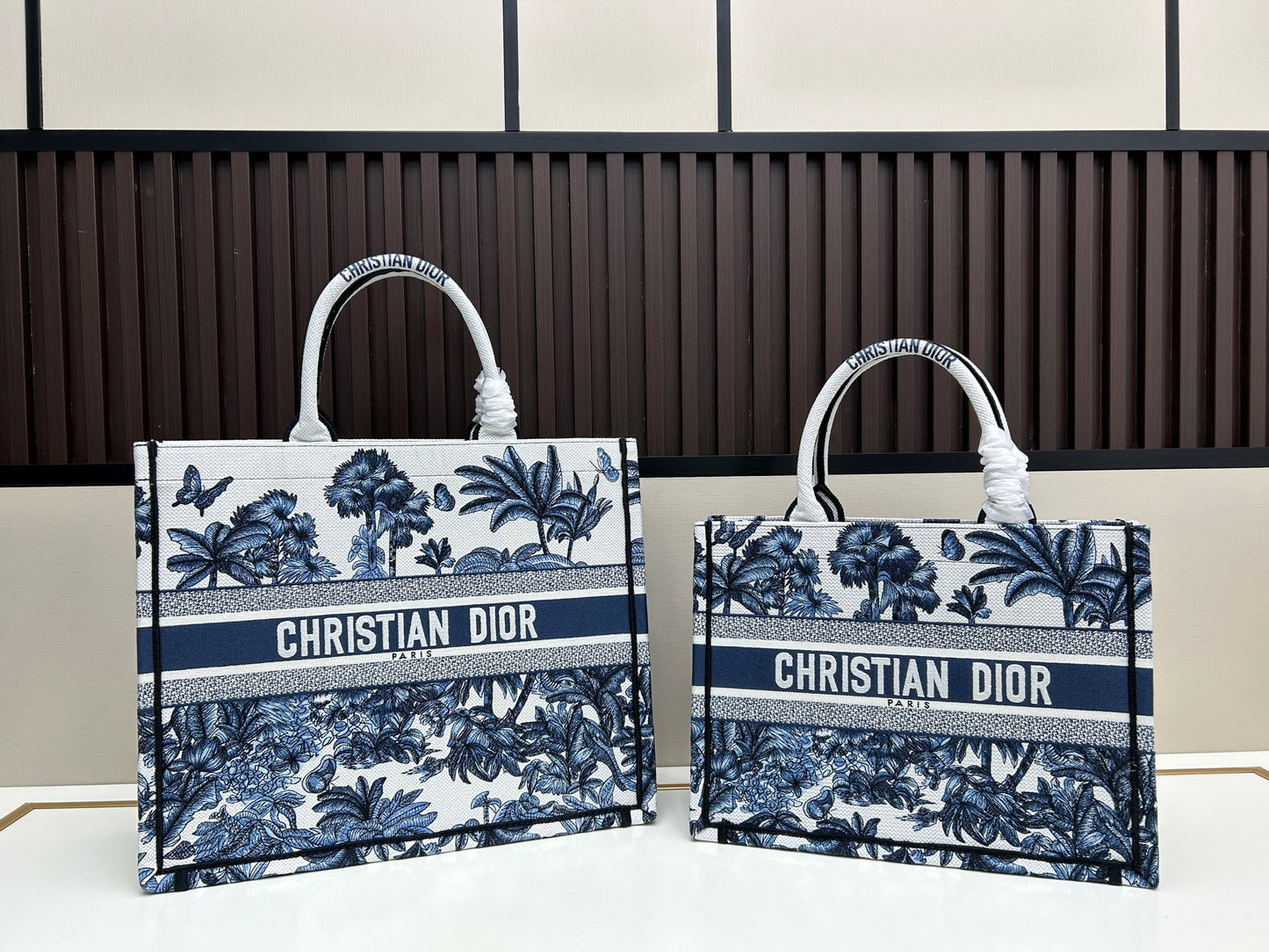 1:1 quality Dior Book Tote