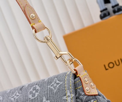 Top-tier Grey Denim Sunset