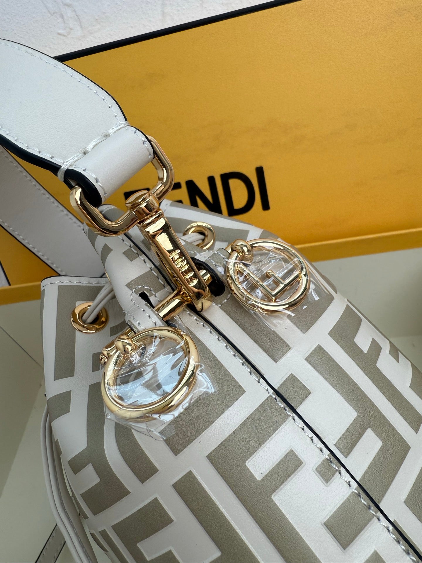 Top quality White Mon Tresor