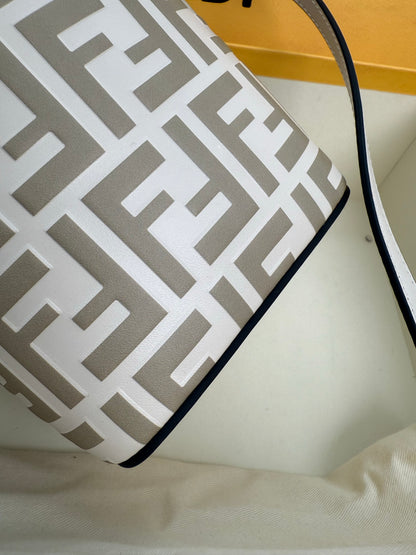 Top quality White Mon Tresor