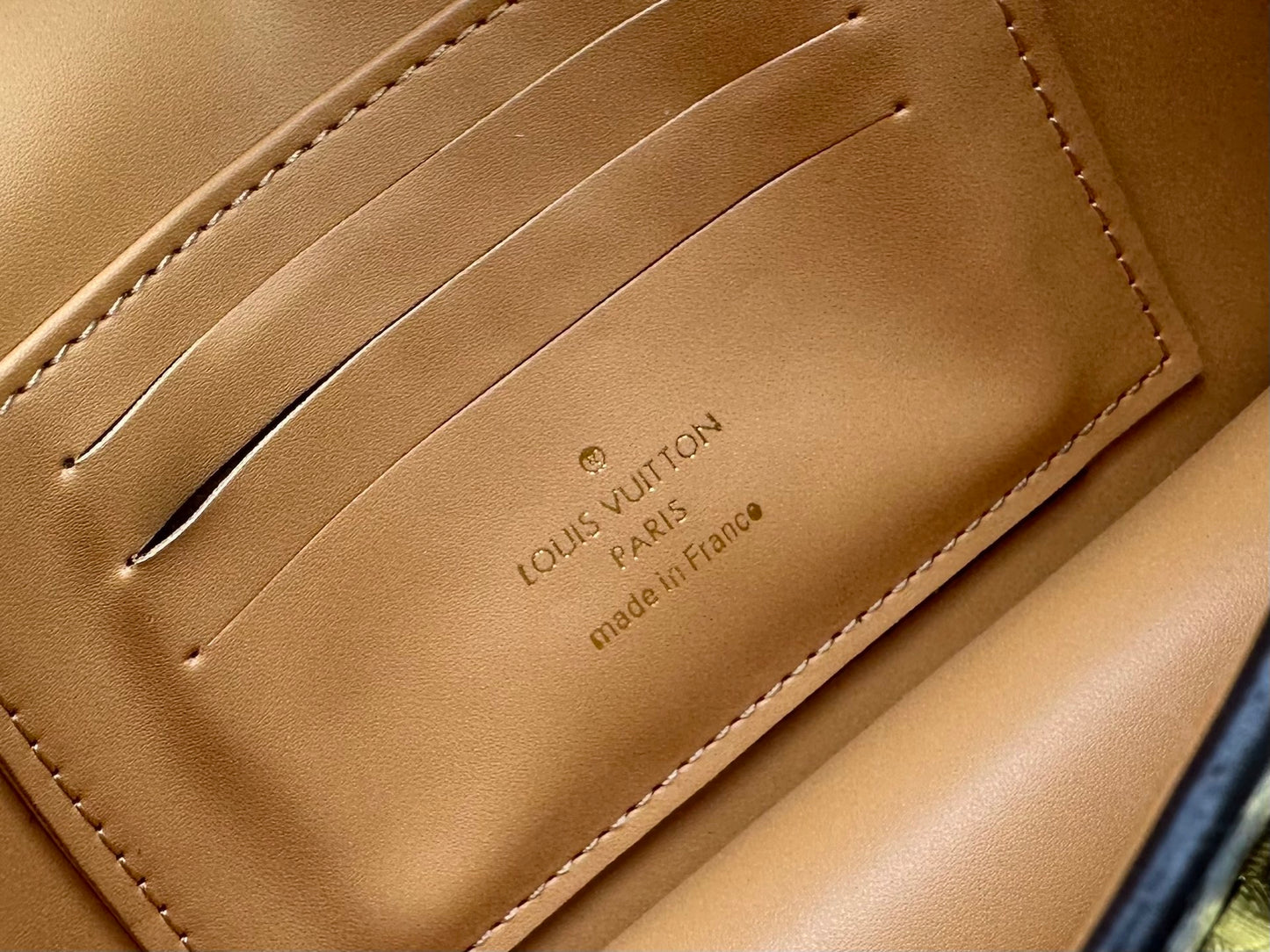 Original quality Louis Vuitton Wallet On Chain LV Bloom