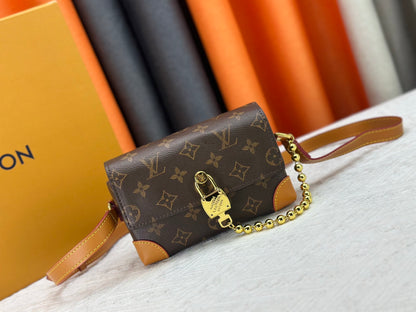 Original quality Louis vuitton Steamer Wearable Wallet