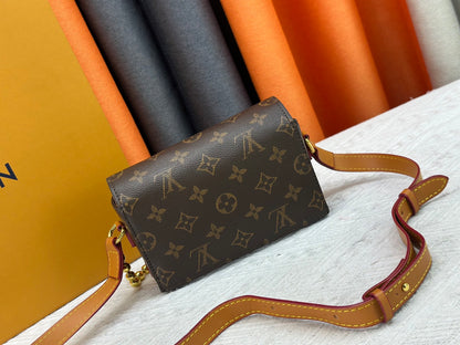 Original quality Louis vuitton Steamer Wearable Wallet