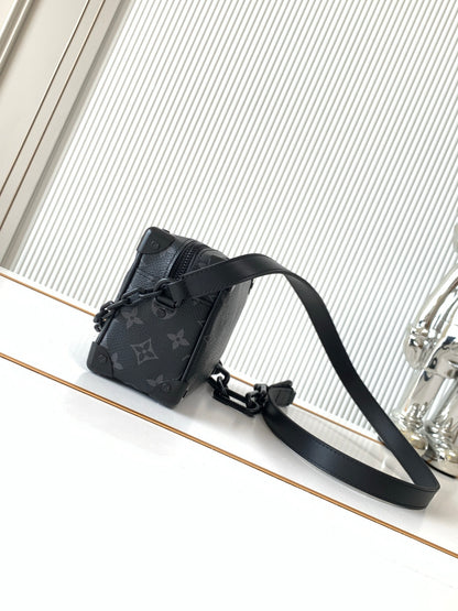 Original quality Louis vuitton Mini Soft Trunk