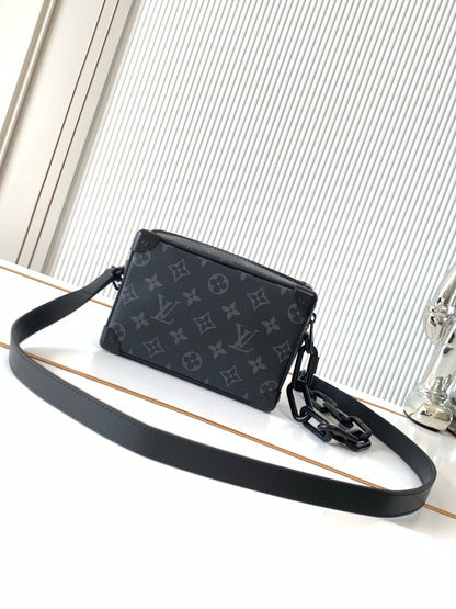Original quality Louis vuitton Mini Soft Trunk