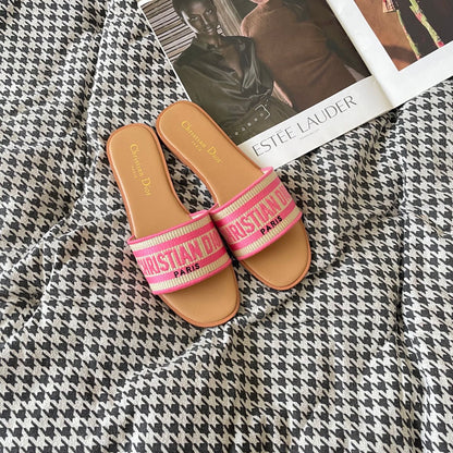 1:1 Dior embroidered flat sandals