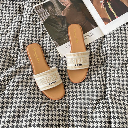 1:1 Dior embroidered flat sandals