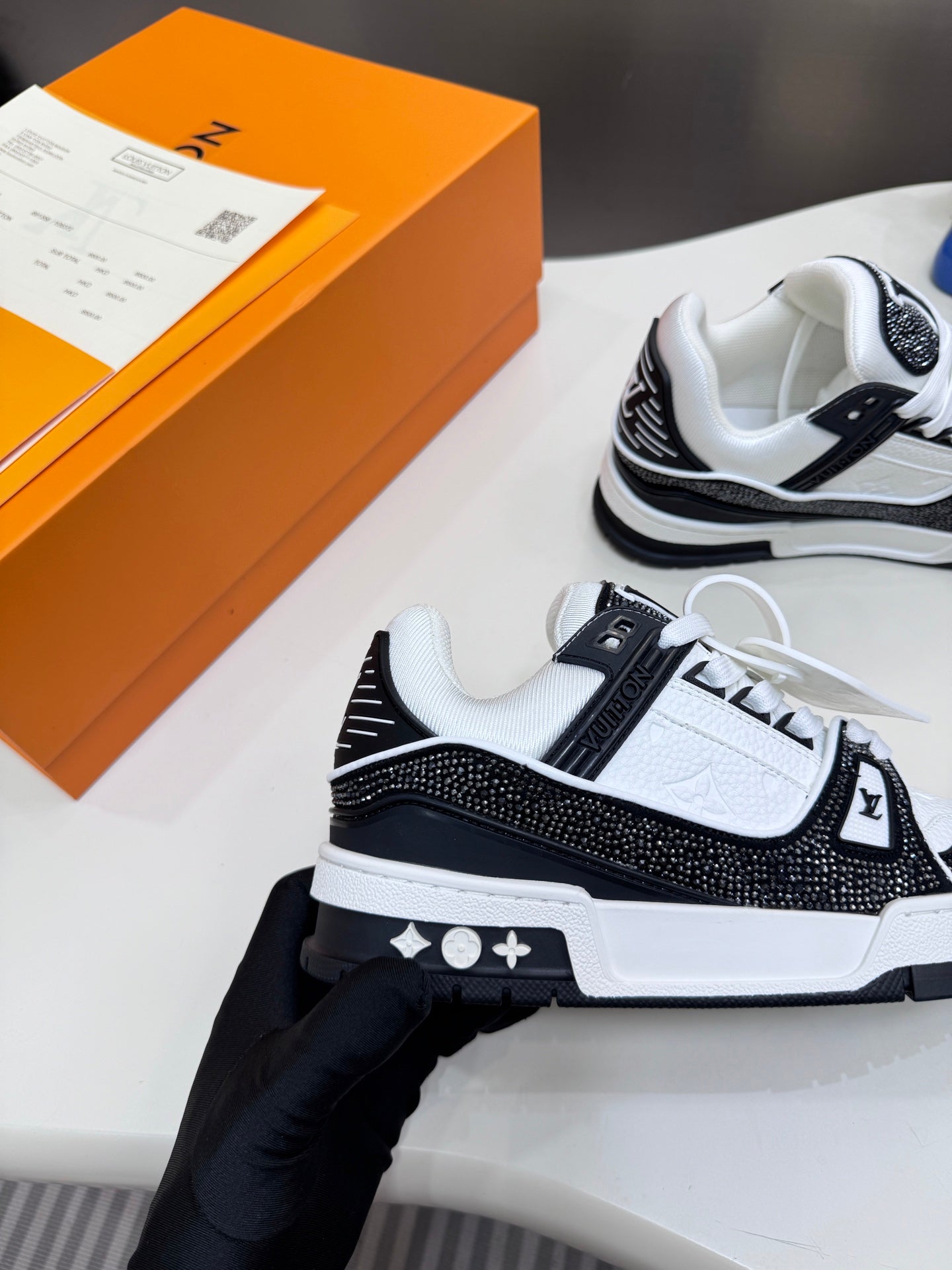 1:1 LV Black Sport Diamond Edition