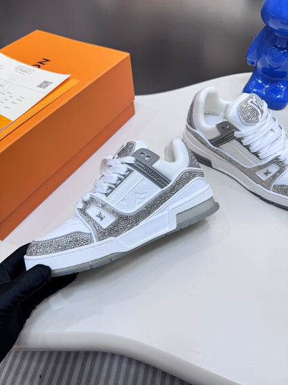 1:1 LV Grey Sport Diamond Edition