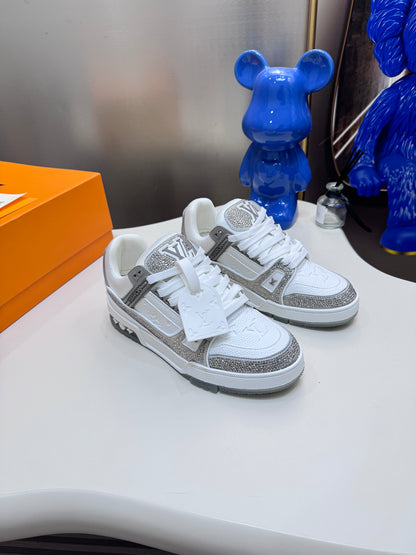 1:1 LV Grey Sport Diamond Edition