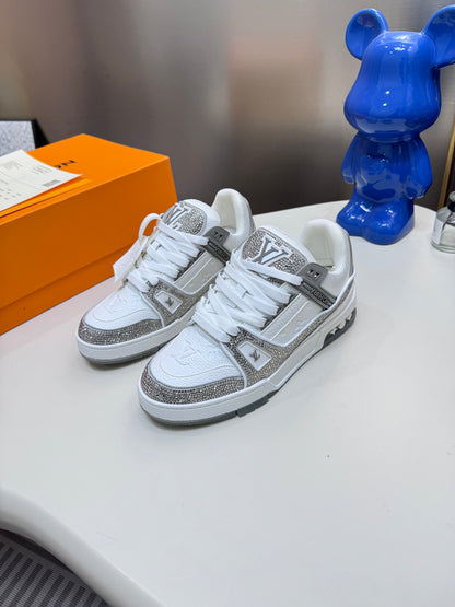 1:1 LV Grey Sport Diamond Edition