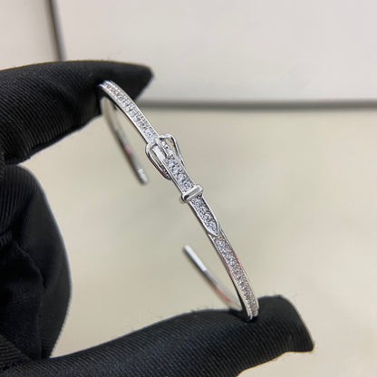 1:1 Hermès full diamond buckle on leather bracelet