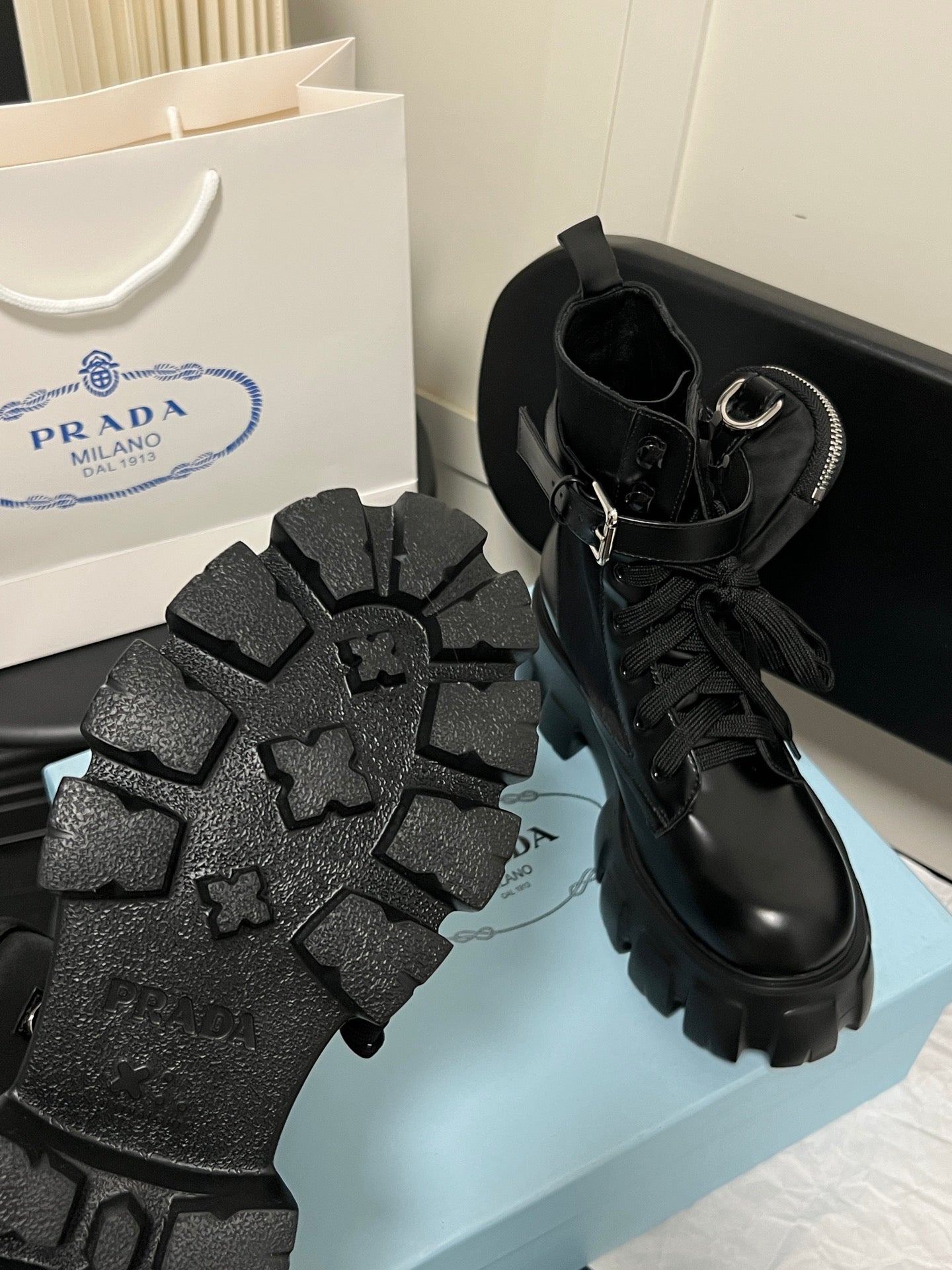 1:1 Prada Lace-up Ankle Boots