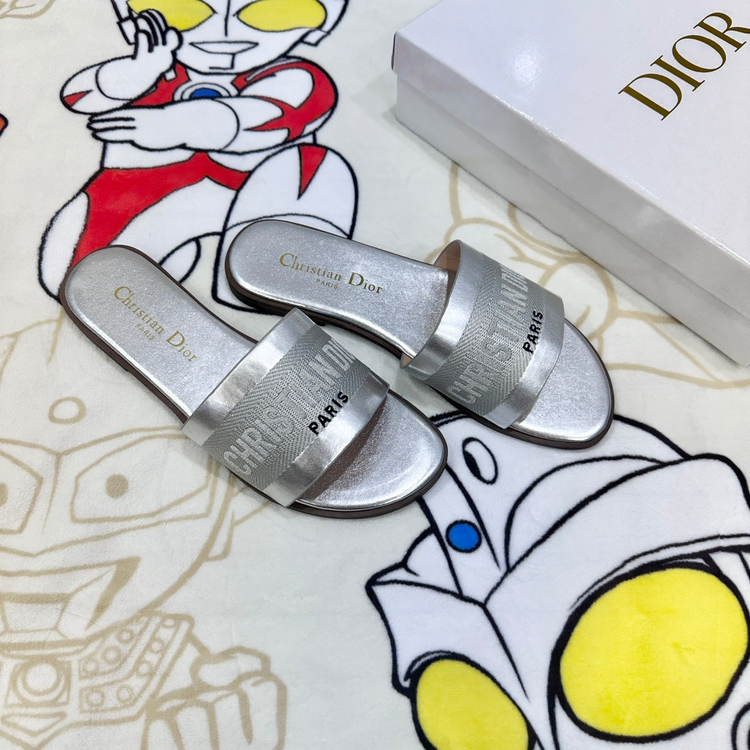 1:1 Dior Embroidered Letter Flat Sandals