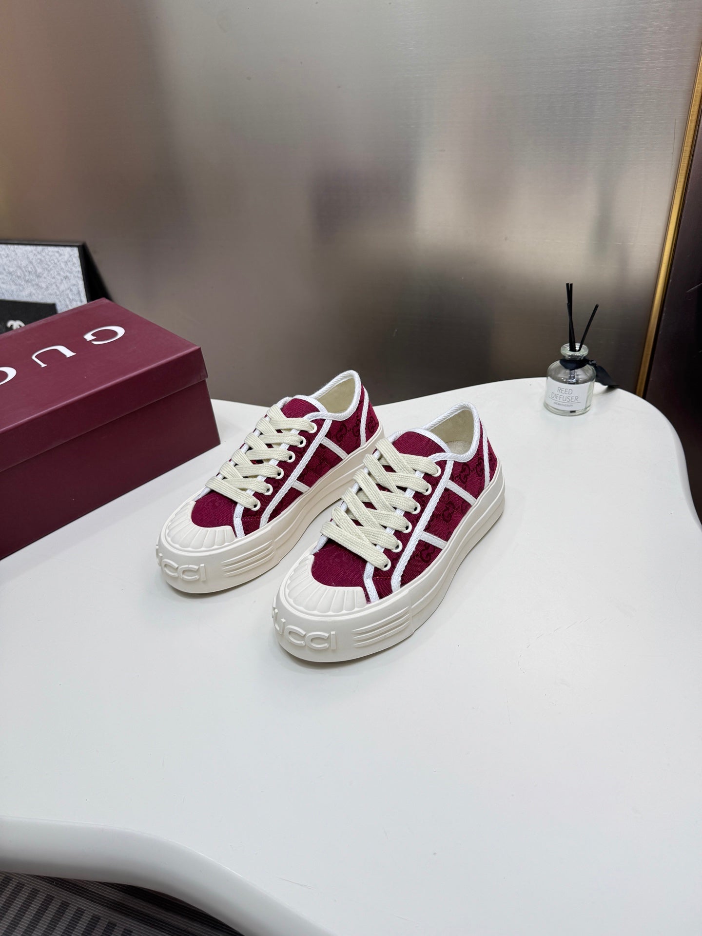 1:1 Gucci latest Lido series couple canvas Sneakers
