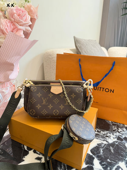 1:1 Monogram Multi Pochette