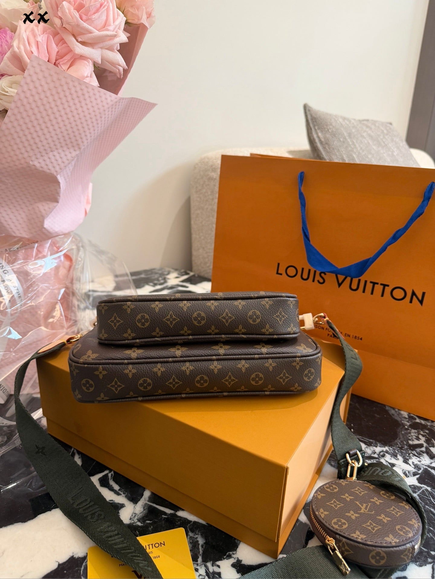 1:1 Monogram Multi Pochette