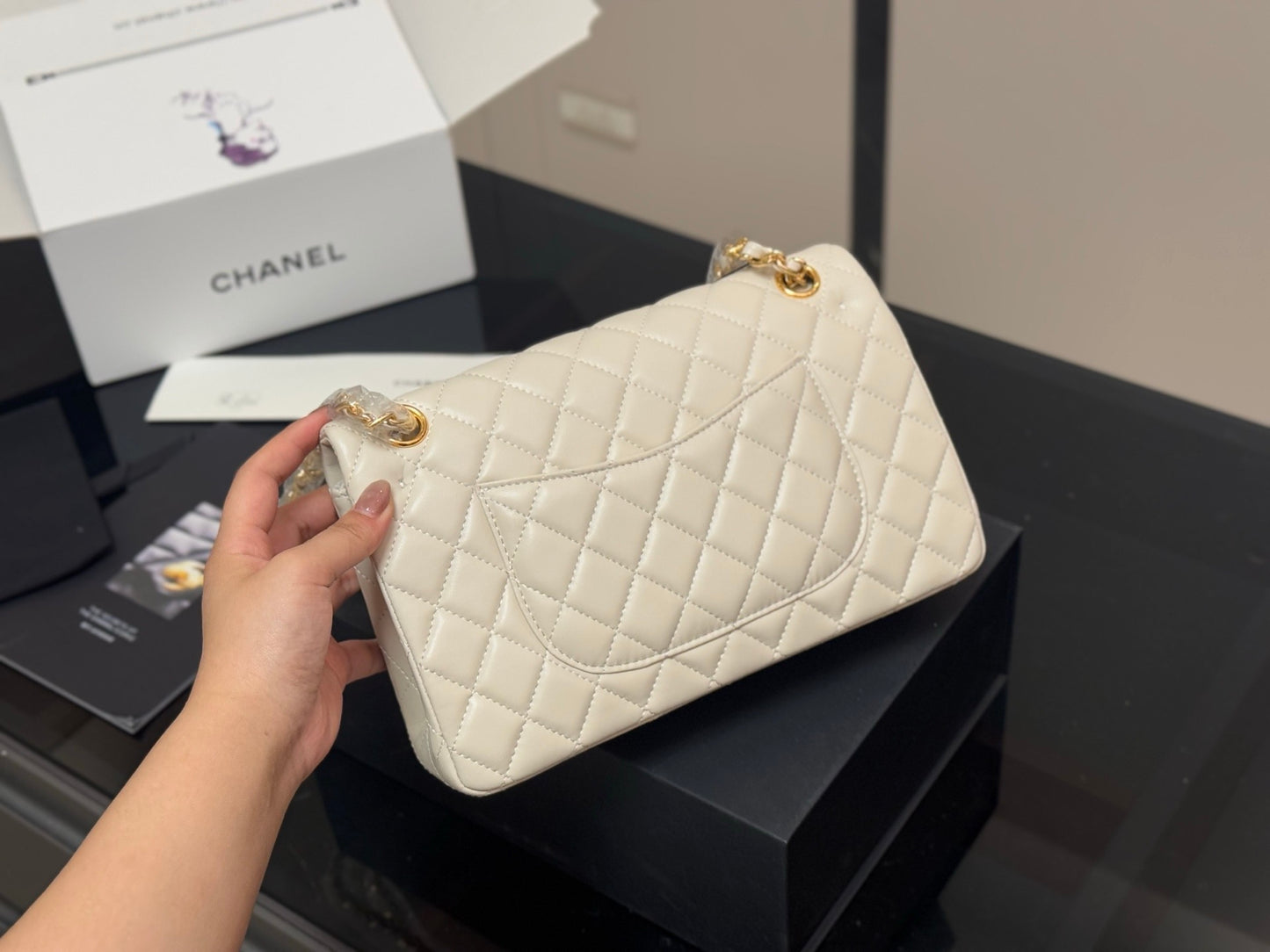 1:1 Off-white Chanel CF