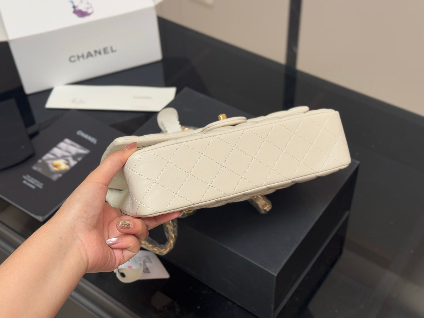 1:1 Off-white Chanel CF