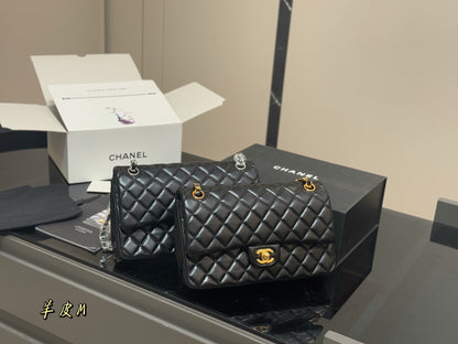 1:1 Black Chanel CF