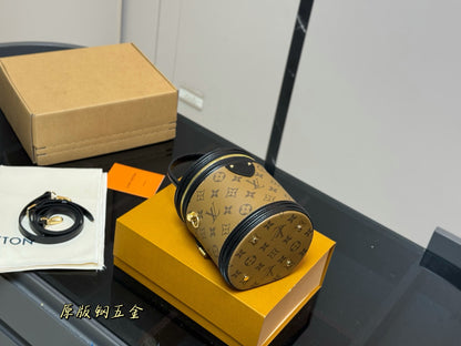 1:1 LV Cannes bucket bag